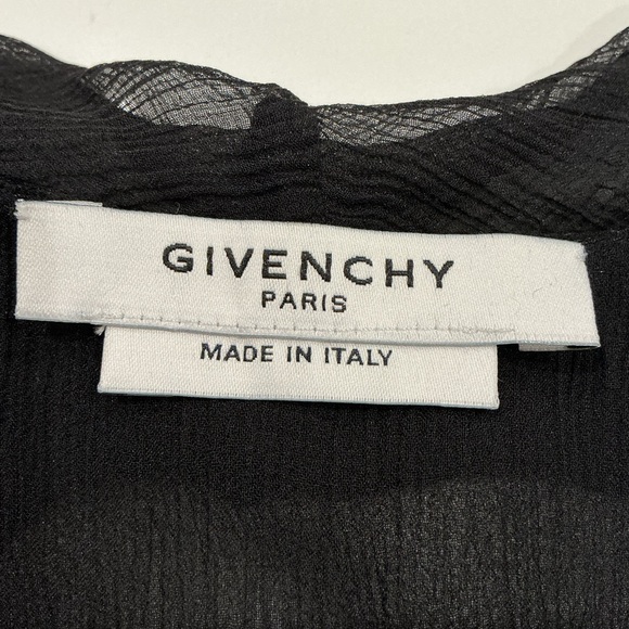 Givenchy black Ruffle Lace Robe - Picture 2 of 8